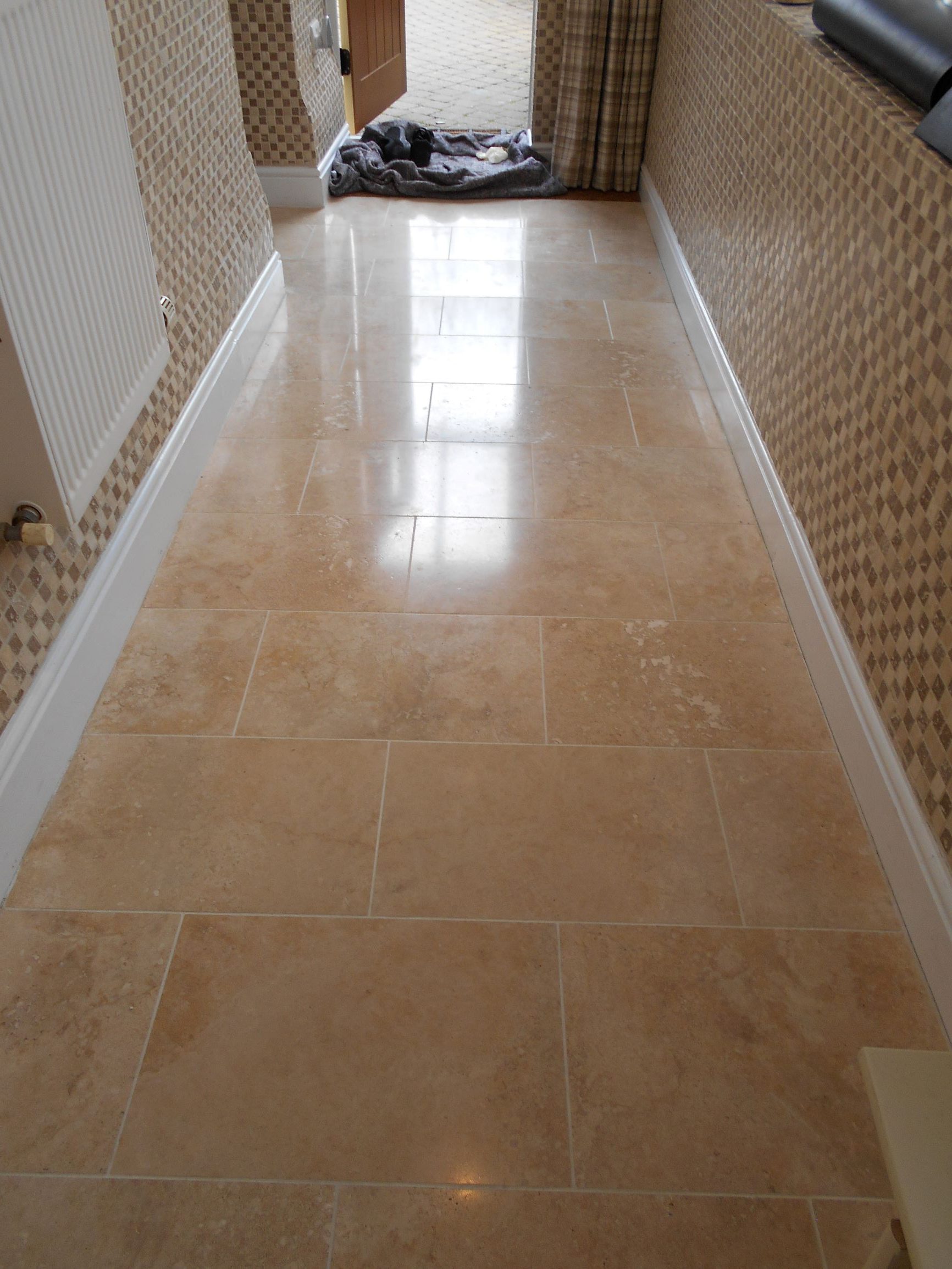Travertine stone tiles polished and cleaned in Harpenden Hertfordshire